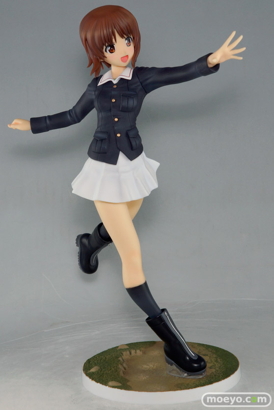 ウェーブのガールズ&パンツァー 西住みほ【パンツァージャケットVer.】のフィギュア製品版画像02