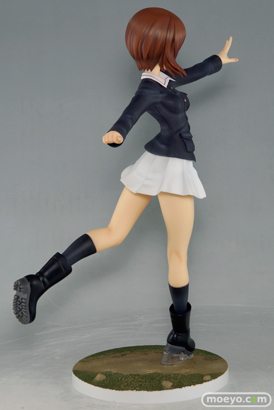 ウェーブのガールズ&パンツァー 西住みほ【パンツァージャケットVer.】のフィギュア製品版画像04