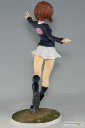 ウェーブのガールズ&パンツァー 西住みほ【パンツァージャケットVer.】のフィギュア製品版画像05