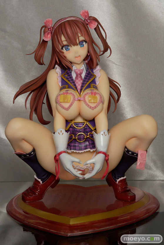 宮沢模型 第37回 商売繁盛セールのアルファマックスとプルクラとオーキッドシードとアルターとフレアとドラゴントイの新作フィギュア展示の様子01