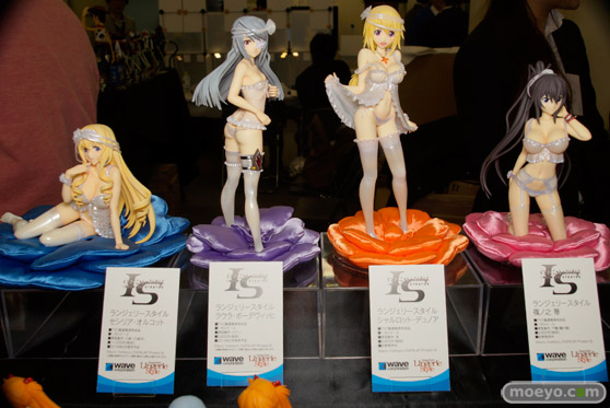 宮沢模型 第37回 商売繁盛セールのアオシマとダイキ工業とリボルブとクレイズとウェーブとキューズQの新作フィギュア展示の様子34