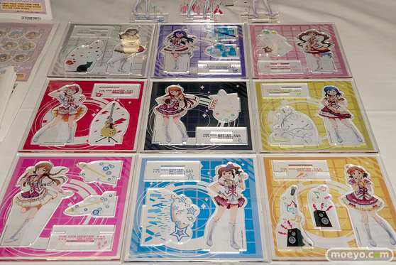 宮沢模型 第37回 商売繁盛セールのベルファインとアイズとクルシマ製作所とエイプラスとブルーヴィーとアゾンとあみあみの新作フィギュア展示の様子41