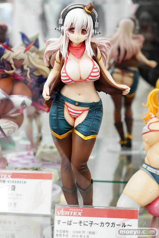 秋葉原での美少女フィギュアサンプル展示の様子　すーぱーそに子～カウガール～15