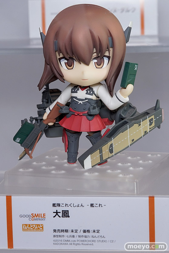 ニコニコ超会議2016のグッドスマイルカンパニーブースの新作フィギュア展示の様子画像15