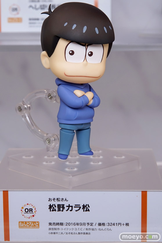 ニコニコ超会議2016のグッドスマイルカンパニーブースの新作フィギュア展示の様子画像24