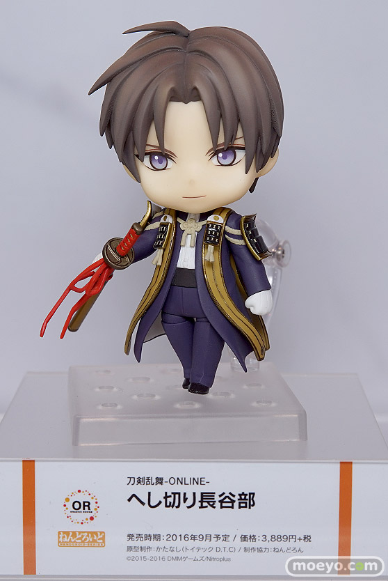 ニコニコ超会議2016のグッドスマイルカンパニーブースの新作フィギュア展示の様子画像27