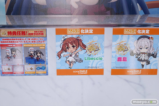 ニコニコ超会議2016のグッドスマイルカンパニーブースの新作フィギュア展示の様子画像28