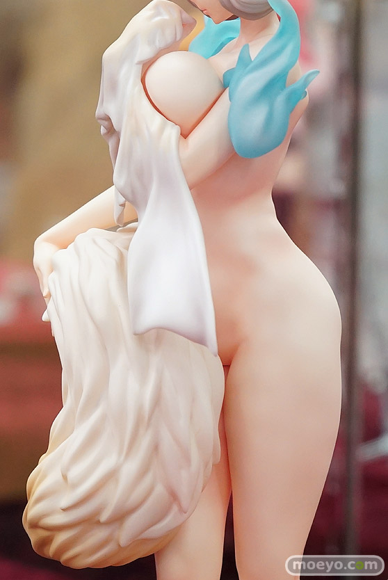 ホビージャパンの朧村正 紺菊 -湯煙温泉三昧 Ver.-の新作フィギュアサンプル展示の様子08