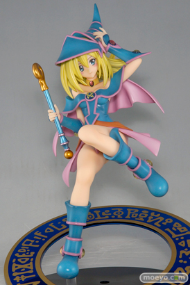 マックスファクトリーの遊☆戯☆王デュエルモンスターズ ブラック・マジシャン・ガールの新作フィギュア製品版画像02