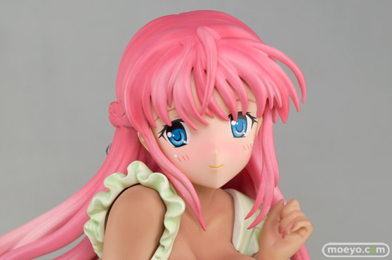 ブラックベリーの彼女×彼女×彼女 織節秋奈 裸エプロン Happy Ver. 日焼け パステルグリーンカラーの新作フィギュア彩色サンプル画像10