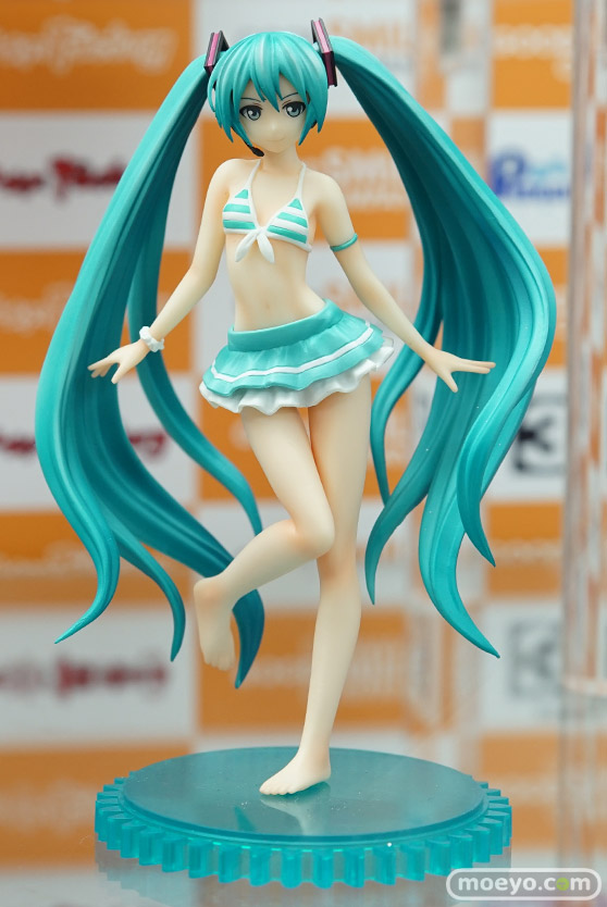 あみあみ、コトブキヤ、ソフマップ、ボークスなど秋葉原のお店の美少女フィギュア展示の様子18