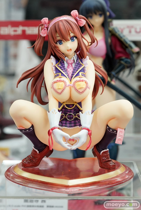 秋葉原の新作美少女フィギュアサンプル展示の様子　エーリカ　藍原ほなみ33