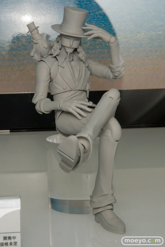 たしぎ　ナミ　ハンコックなどメガホビEXPO 2015 Springのメガハウスのワンピース新作フィギュア展示の様子23
