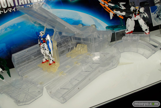 ランチ　18号　チチなどメガホビEXPO 2015 Springのメガハウスのドラゴンボール他新作フィギュア展示の様子34