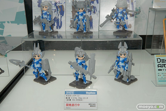 ランチ　18号　チチなどメガホビEXPO 2015 Springのメガハウスのドラゴンボール他新作フィギュア展示の様子39