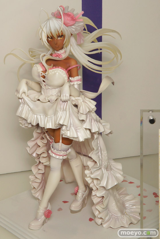 井伊直虎　柳生十兵衛　ゆきめ　などメガホビEXPO 2015 Springのホビージャパンの新作フィギュア展示の様子20