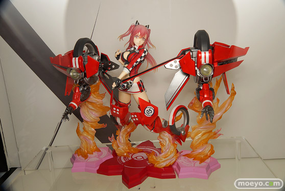 井伊直虎　柳生十兵衛　ゆきめ　などメガホビEXPO 2015 Springのホビージャパンの新作フィギュア展示の様子27