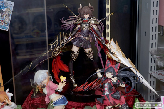 黒猫　ぽちゃ子　など秋葉原の新作フィギュア展示の様子14