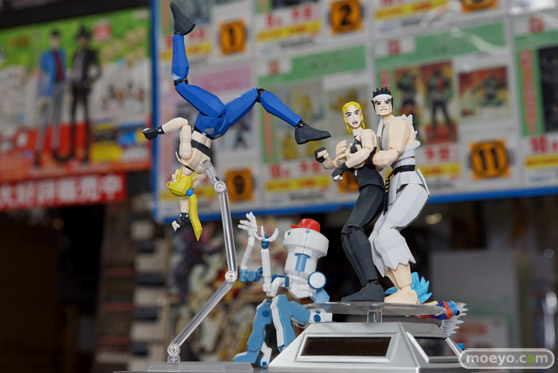 黒猫　ぽちゃ子　など秋葉原の新作フィギュア展示の様子42