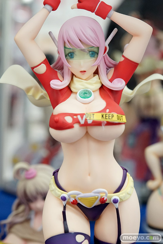 そに子 18号 九条しほ など秋葉原の新作フィギュア展示の様子17
