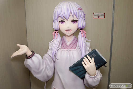 結月ゆかり　ヴァルキリー　レーヴァテイン　秋葉原の新作フィギュア展示の様子02