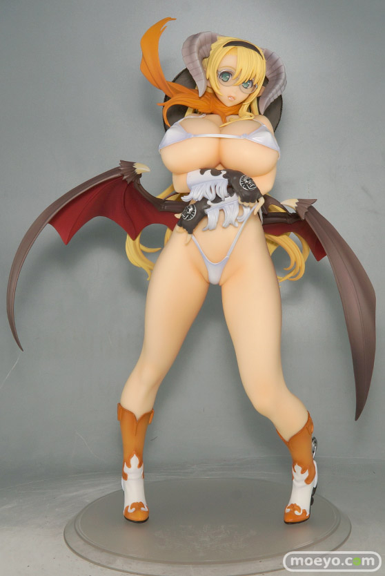 オーキッドシードの新作フィギュア 七つの大罪 魔王黙示録 強欲の章 銃弑ウエスタン水着ノ節の製品版画像01