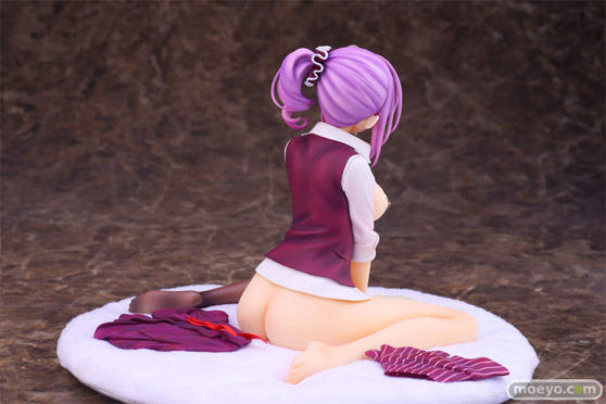 スカイチューブの新作フィギュア　佐倉日菜 illustration by 深崎暮人のサンプル画像04