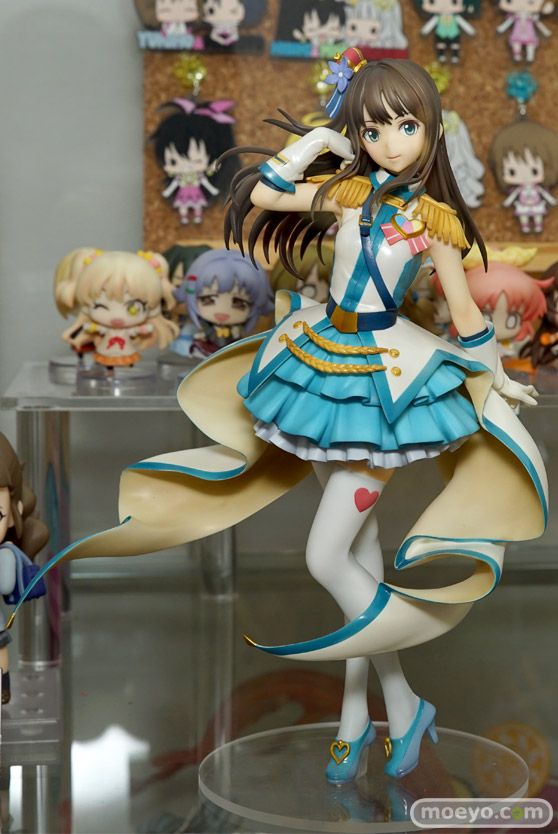 グッドスマイルカンパニーのアイドルマスター シンデレラガールズ 渋谷凛 クリスタルナイトパーティVer.の新作フィギュアサンプル画像01