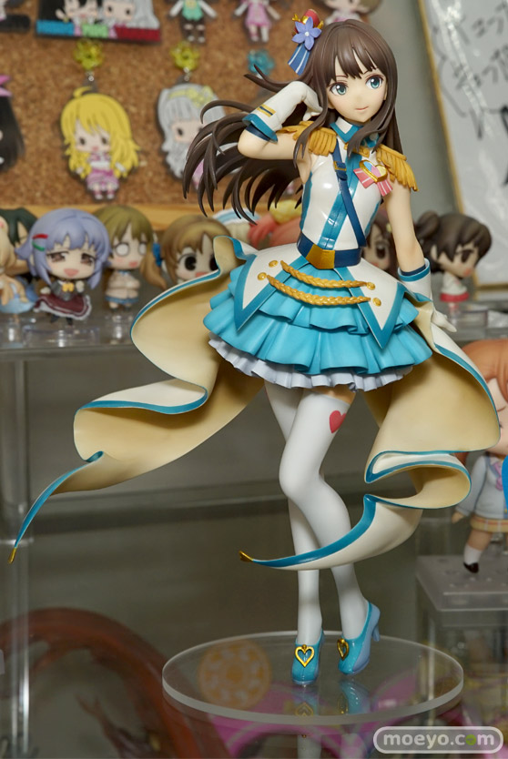 グッドスマイルカンパニーのアイドルマスター シンデレラガールズ 渋谷凛 クリスタルナイトパーティVer.の新作フィギュアサンプル画像02