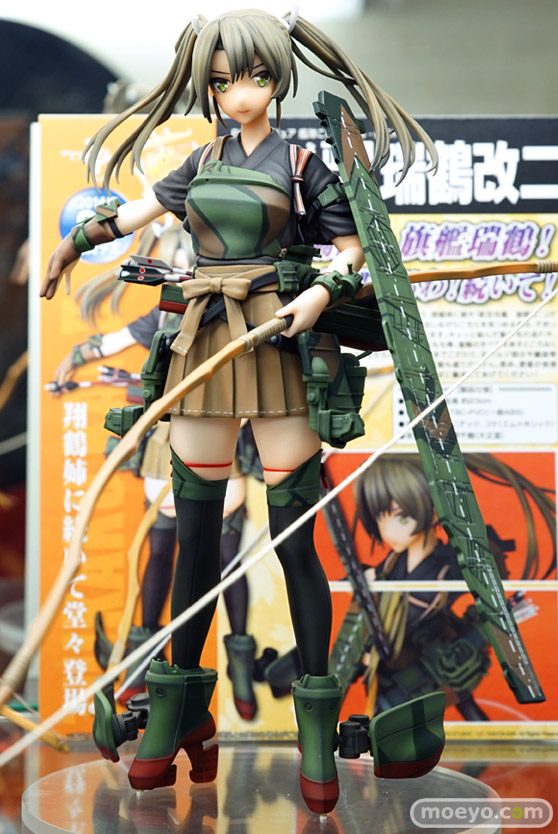 ビスマルク　白　ラビリス　など秋葉原での新作フィギュア展示の様子34