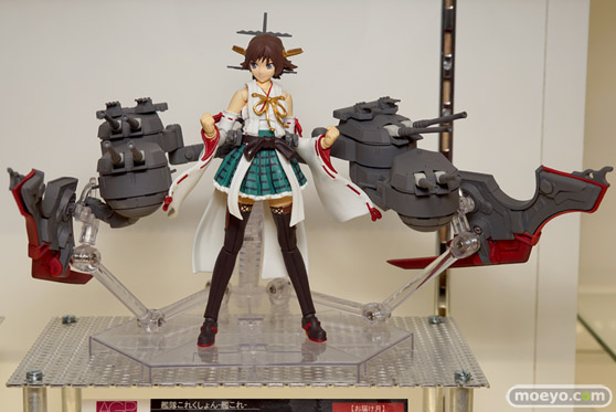 ビスマルク　白　ラビリス　など秋葉原での新作フィギュア展示の様子41