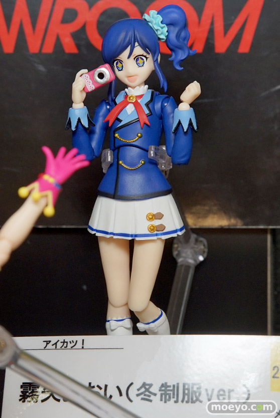 ビスマルク　白　ラビリス　など秋葉原での新作フィギュア展示の様子53