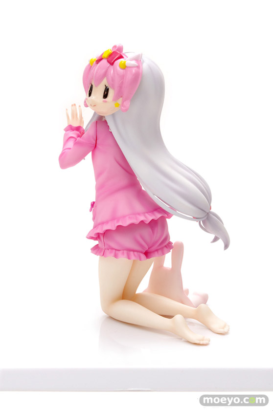 ウェーブの新作フィギュア　ドリームテック エロマンガ先生 和泉紗霧 Sweet Ver.デラックスの彩色サンプル画像04