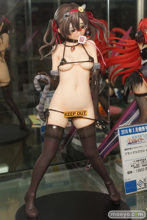 フィーたん　ヨーコちゃん　春日部ハル　など 秋葉原の新作フィギュア展示の様子01