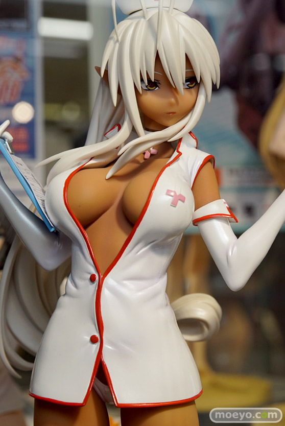 千斗いすず　モリガン　タマヨリヒメ　など秋葉原の新作フィギュア展示の様子09