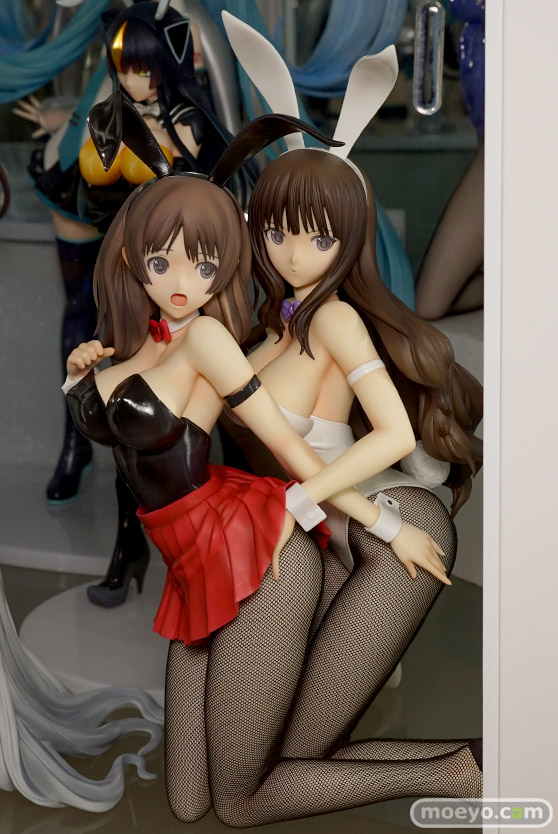 秋葉原の各お店の新作美少女フィギュア展示の様子19