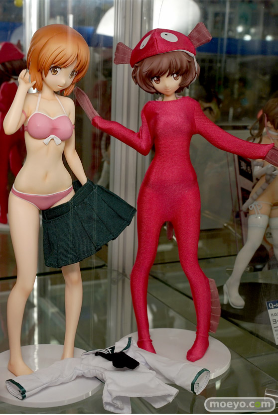 秋葉原の各お店の新作美少女フィギュア展示の様子21