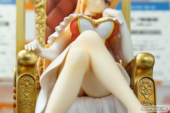 秋葉原の各お店の新作美少女フィギュア展示の様子　おっぱい　お尻　バニー14