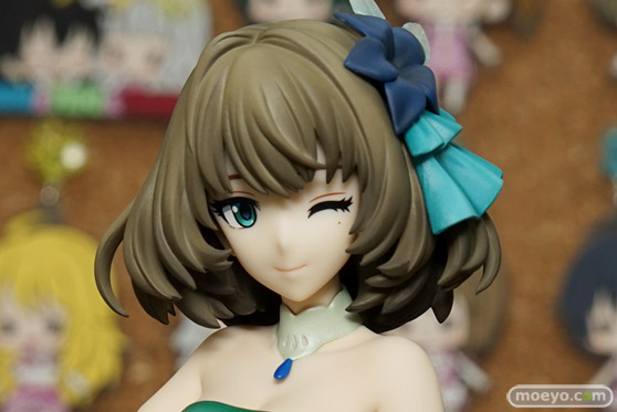 コトブキヤのアイドルマスター シンデレラガールズ 高垣楓 -はじまりの場所-の新作フィギュアPVCサンプル展示画像12