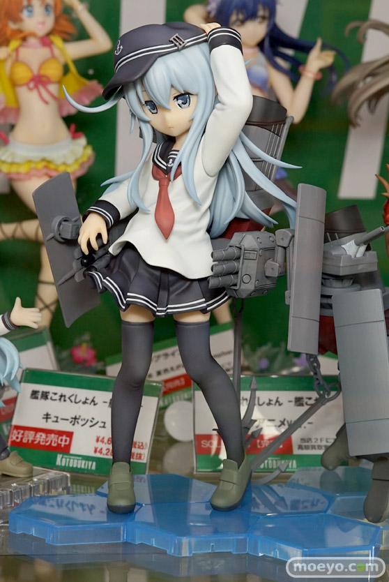 秋葉原の新作美少女フィギュア展示の様子21