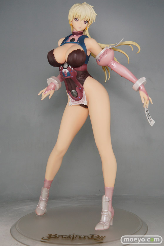 オーキッドシードのBASTARD！！ -暗黒の破壊神- シーン・ハリのフィギュア製品版キャストオフおっぱい画像01