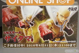 秋葉原での新作フィギュア展示の様子アイリスディーナ09