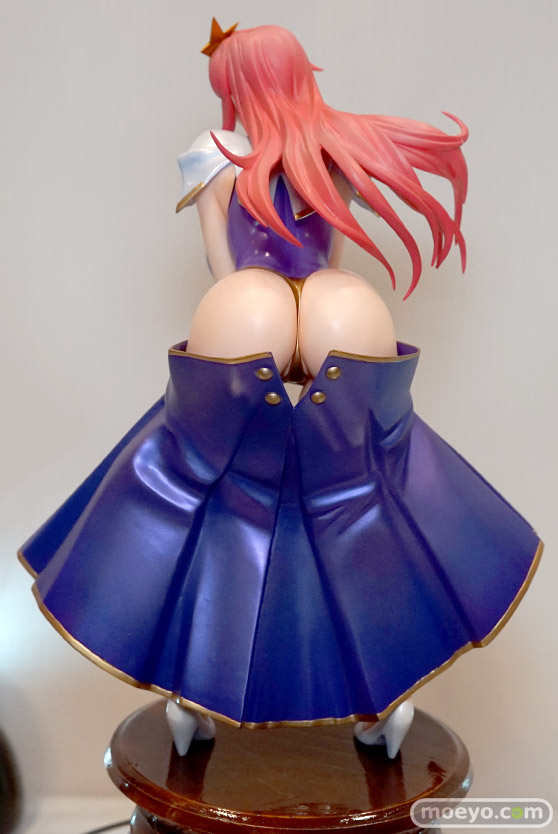 C3TOKYO2016の山泰国のミーア・キャンベルの新作ガレキフィギュア作例画像04