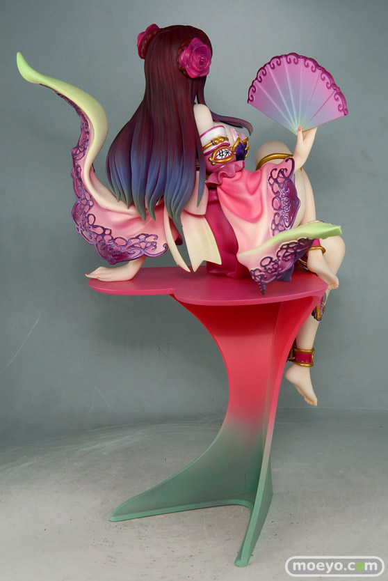 ヴェルテクスの何太后の新作フィギュア製品版エロ尻の食い込み画像04