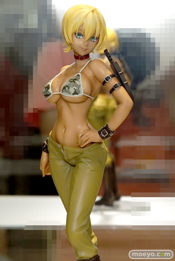 セーラームーンなど秋葉原の新作美少女フィギュア展示の様子01