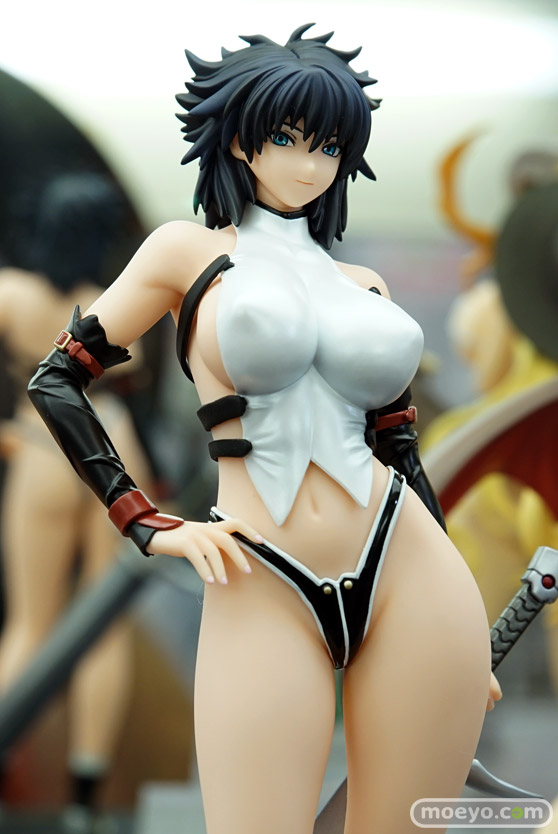 セーラームーンなど秋葉原の新作美少女フィギュア展示の様子21