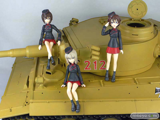 アミエ・グランのガールズ＆パンツァー レジンキット 黒森峰女学園チーム　Aセット・Bセットのレジンキットフィギュアサンプル画像18