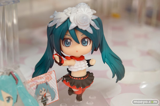 秋葉原の新作フィギュア展示の様子画像11