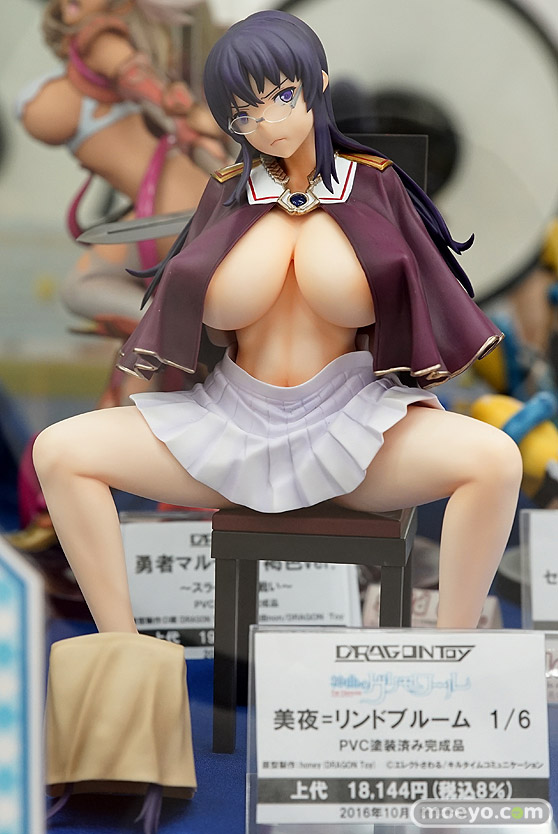 秋葉原の新作フィギュア展示の様子画像21