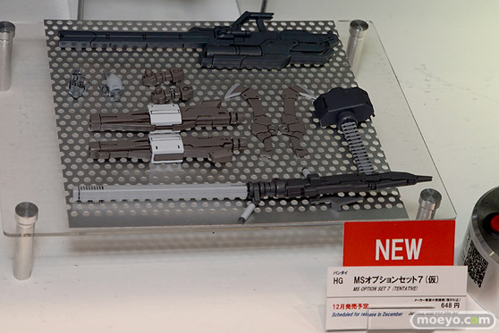 第56回ホビーショーのバンダイブースのガンプラ新作展示の様子07